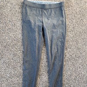 grey under armour leggings